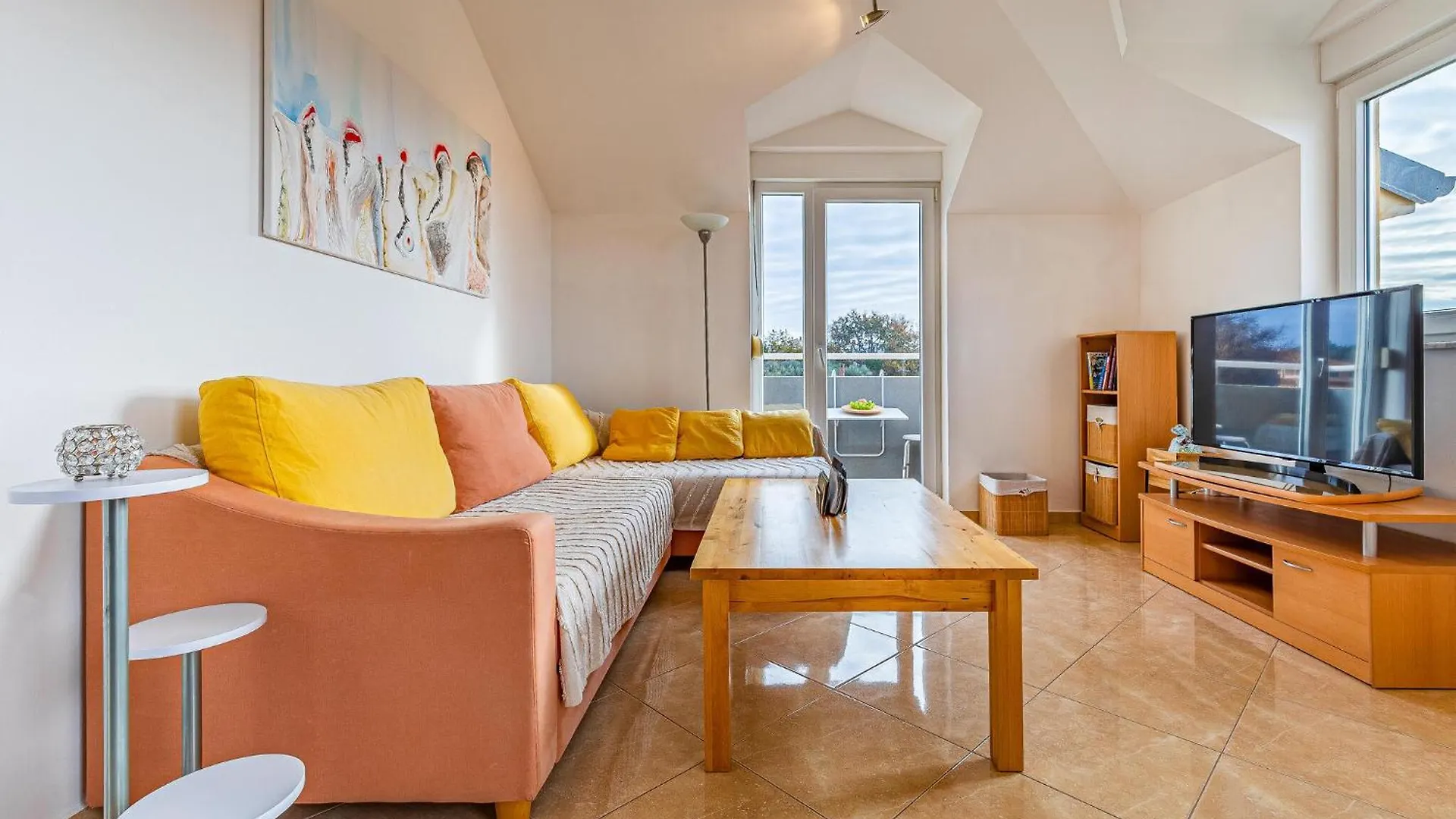 1 Bedroom Nice Apartment In Medulin 0*,