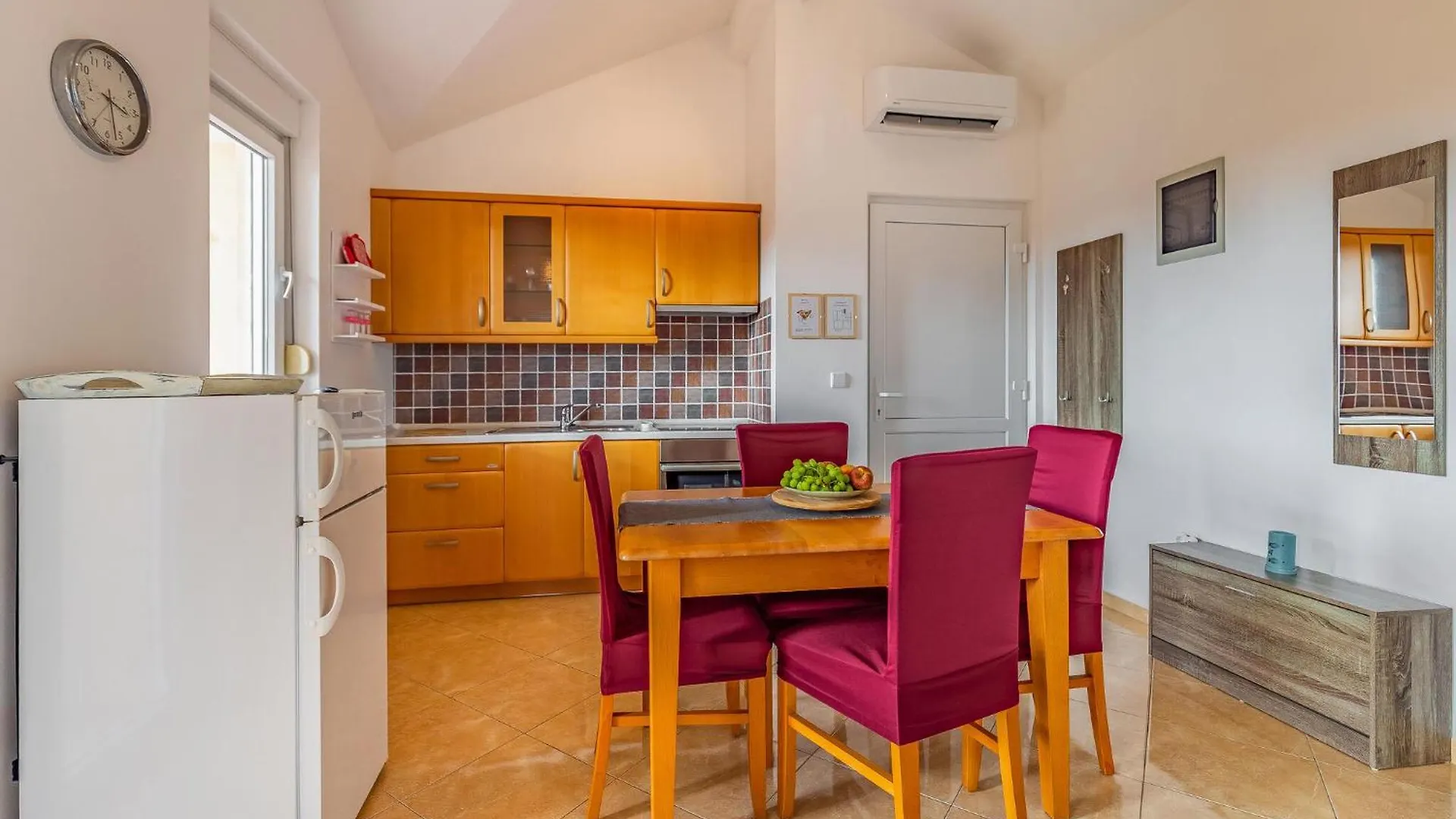 1 Bedroom Nice Apartment In Medulin 0*,
